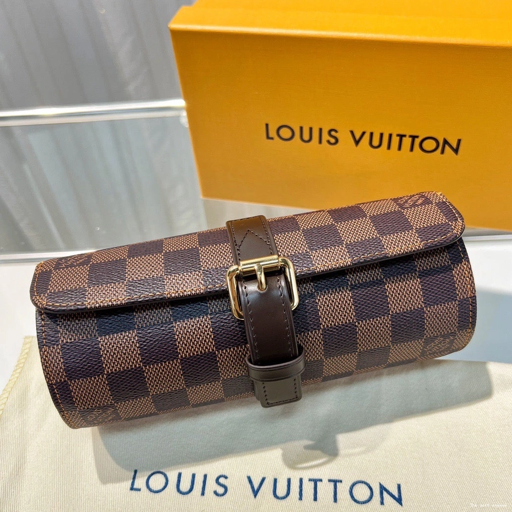 CUSTOM LV CHECKERED CASE WATCH 0822